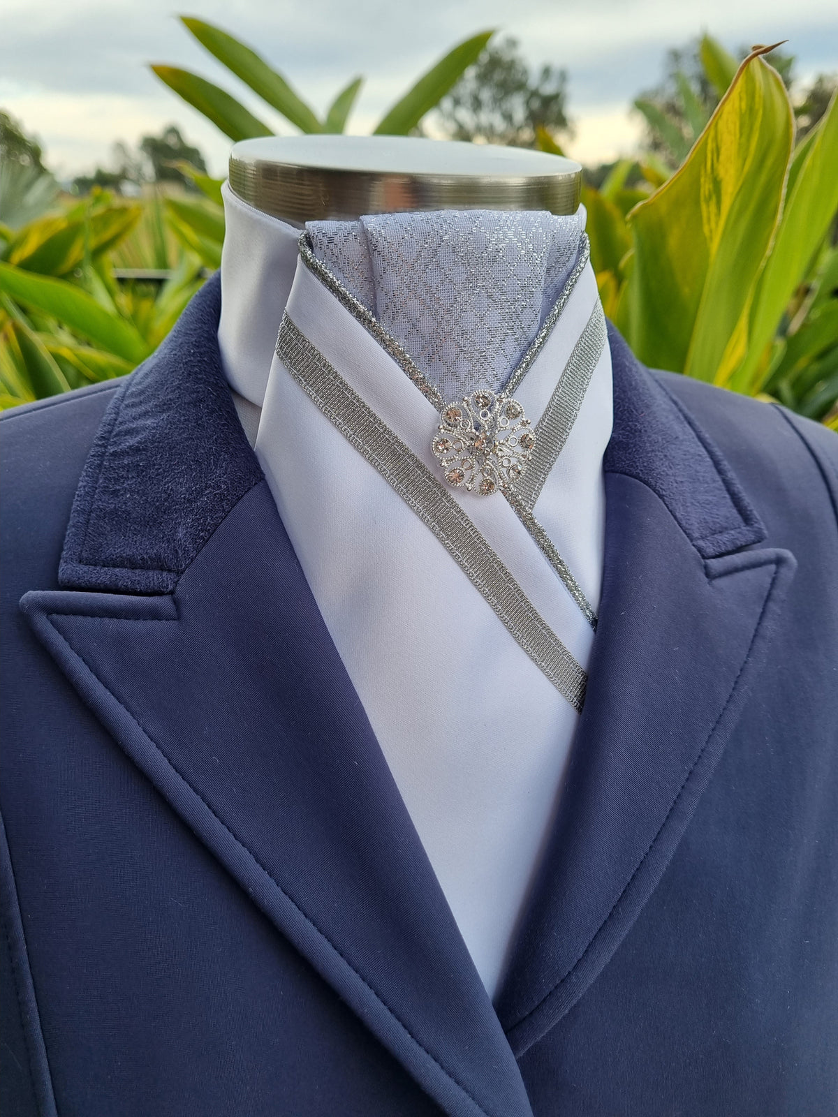ERA ALEX STOCK TIE - White satin, silver pleated brocade, silver piping, silver trim and brooch