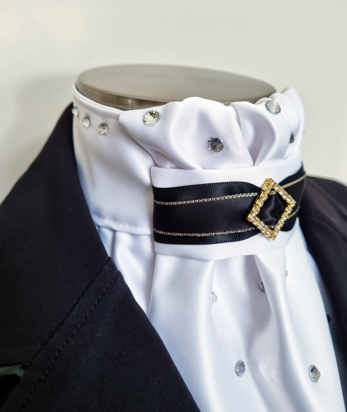 ERA EURO AMORE' STOCK TIE – White satin, black & gold trim with gold crystal diamond and scattered crystals