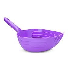 Bainbridge Feed Scoop With Teeth