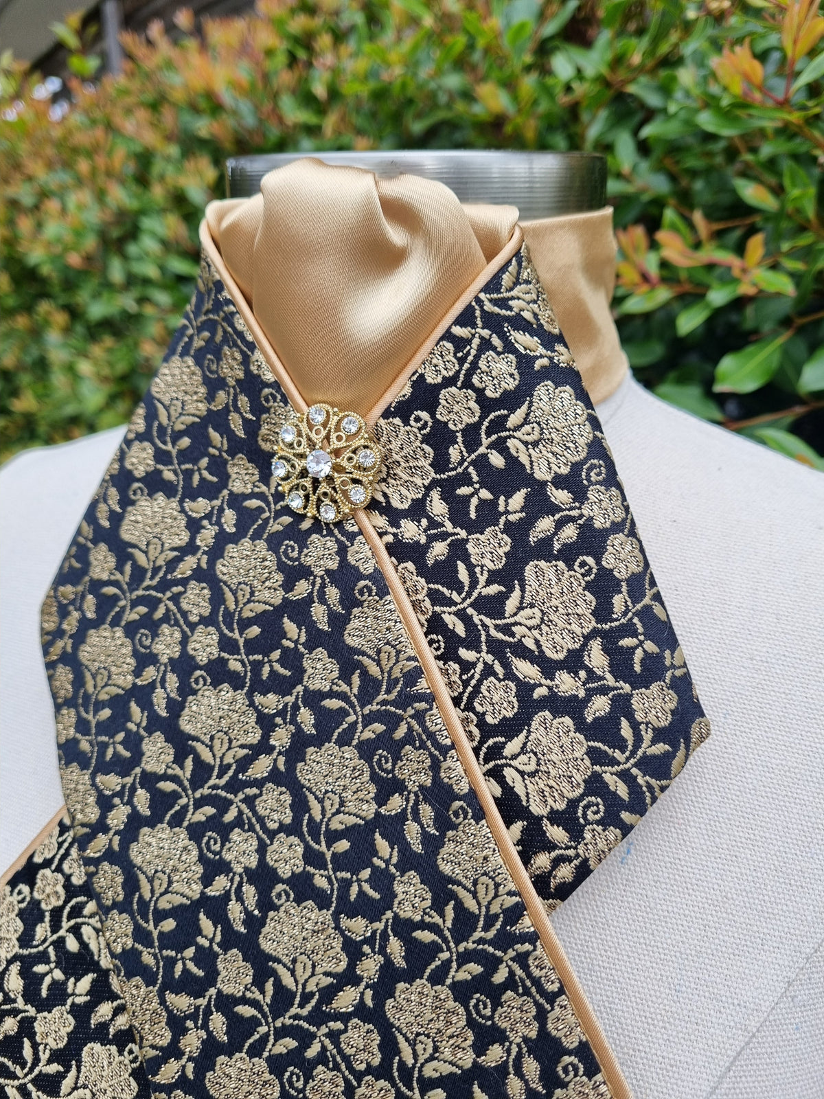 ERA Designer Collection - Pre-tied Stock Tie Plastron Black & Gold Brocade - Lotus